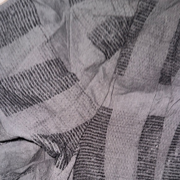 Umgee Black Textured Puff Sleeve Blouse - Picture 4 of 6